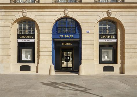 chanel flagship paris|biggest chanel store in paris.